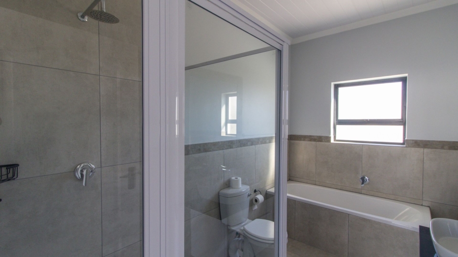 4 Bedroom Property for Sale in Da Gama Bay Western Cape